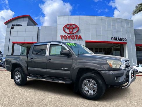 Used 2014 Toyota Tacoma PreRunner w/ SR5 Package image 1