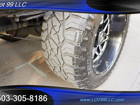 Used 2016 GMC Sierra 2500 Denali w/ Duramax Plus Package AWD/4WD image 43