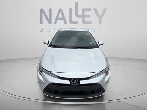 Used 2024 Toyota Corolla LE FWD image 8
