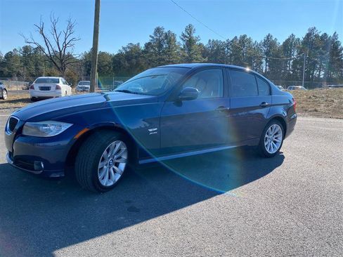 Used 2011 BMW 328i xDrive Sedan image 6
