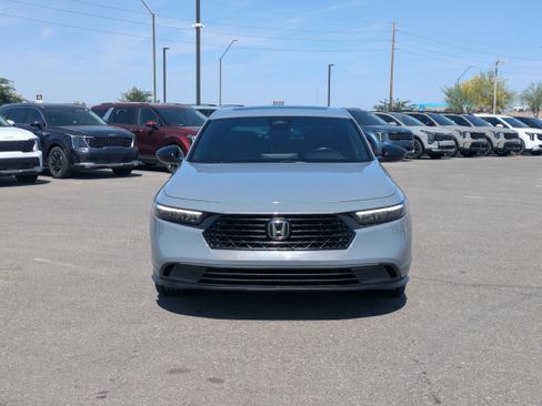 Used 2023 Honda Accord Sport image 8