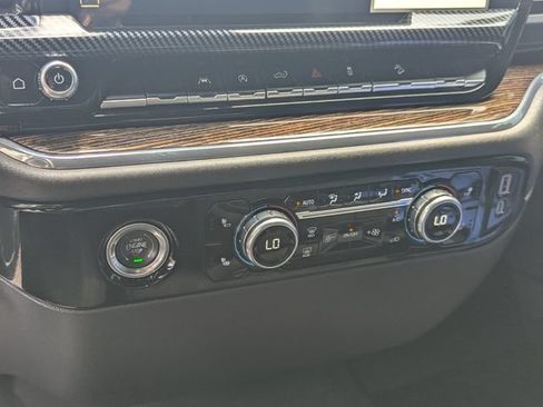 Certified 2024 GMC Sierra 1500 Elevation AWD/4WD image 21
