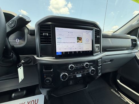 Used 2025 Ford F150 XLT w/ Equipment Group 301A Standard AWD/4WD image 18