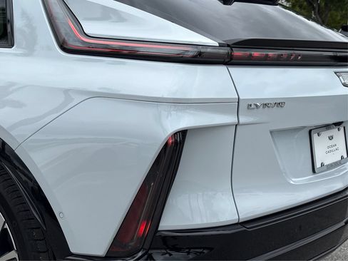 New 2026 Cadillac Lyriq Sport AWD/4WD image 15