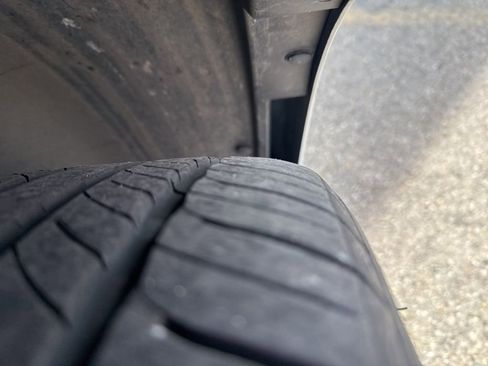 Used 2023 Genesis G70 2.0T w/ Sport Prestige Package image 11