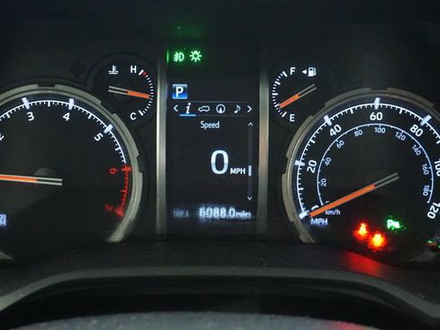 Used 2021 Toyota 4Runner Nightshade image 34