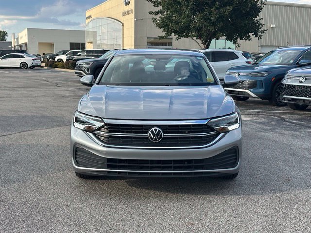 Used 2023 Volkswagen Jetta S FWD image 2