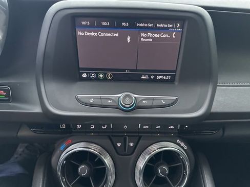 Used 2020 Chevrolet Camaro LT image 17