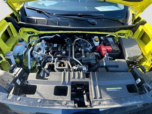 New 2025 Nissan Kicks SR image 29