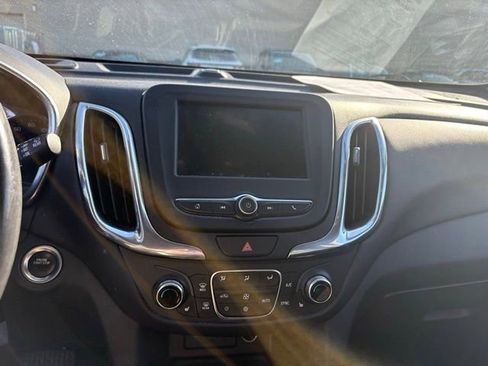 Used 2020 Chevrolet Equinox LT image 8