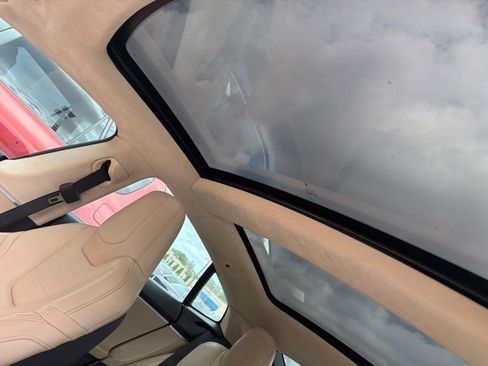 Used 2015 Tesla Model S 85D AWD/4WD image 12