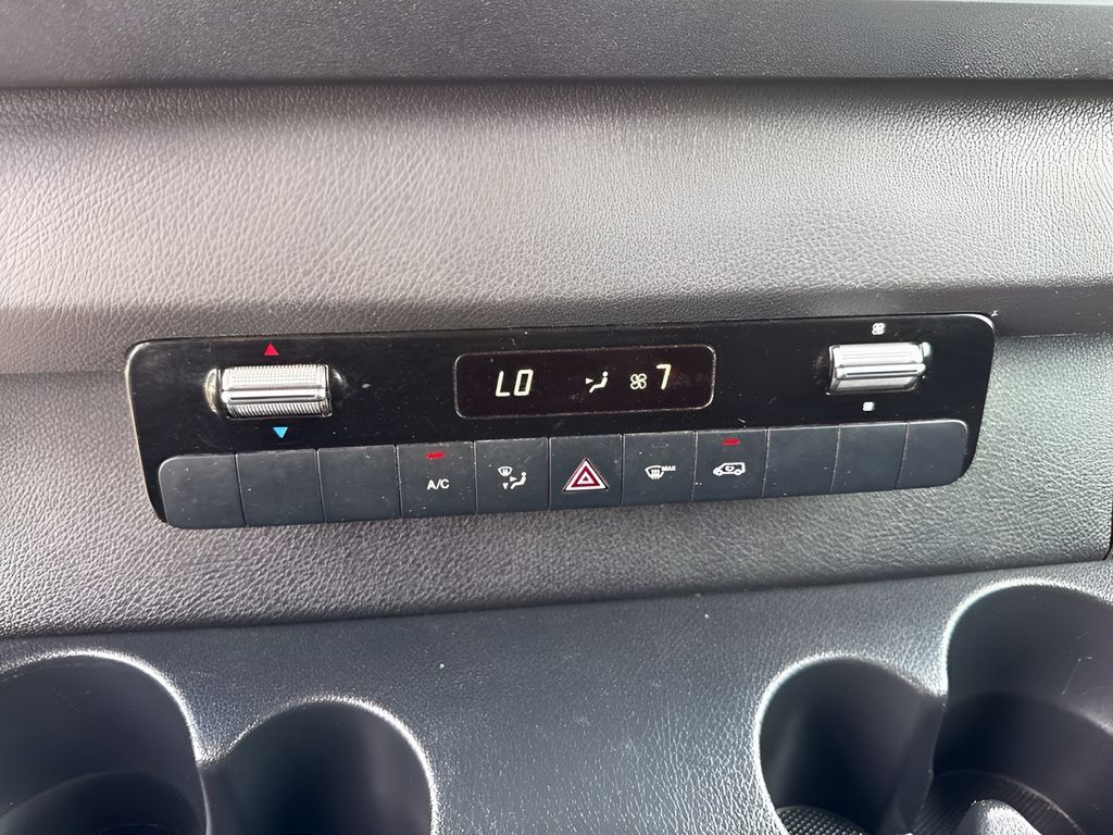 Used 2025 Mercedes-Benz Sprinter 2500 image 15