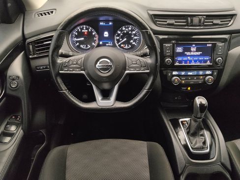 Used 2021 Nissan Rogue Sport SV FWD image 22