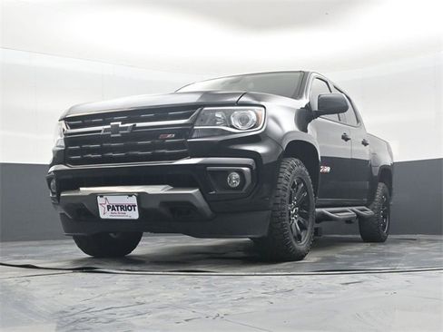 Used 2022 Chevrolet Colorado Z71 w/ Z71 Midnight Edition image 43