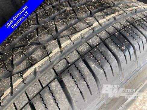 New 2026 Chevrolet Equinox LT w/ Convenience Package II image 15