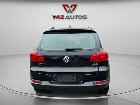 Used 2018 Volkswagen Tiguan Limited AWD/4WD image 4