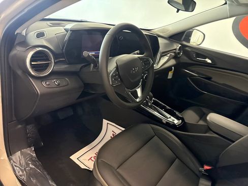 New 2026 Chevrolet Trax ACTIV w/ Driver Confidence Package FWD image 12