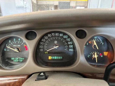 Used 2001 Buick Le Sabre Limited FWD image 39