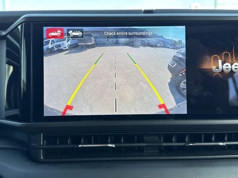 Used 2024 Jeep Wrangler Unlimited Rubicon 392 image 9