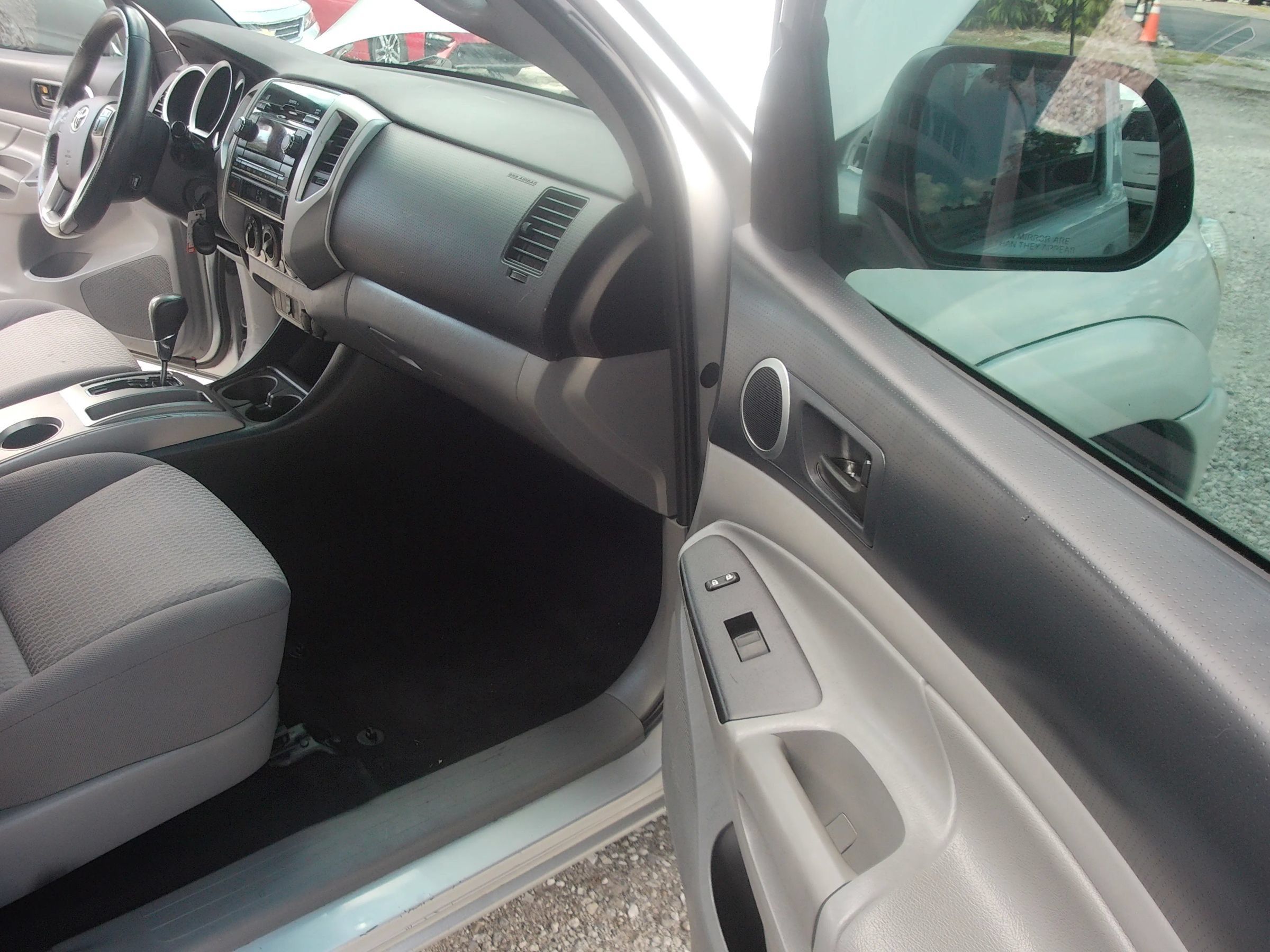 Used 2012 Toyota Tacoma 2WD Double Cab w/ SR5 Pkg image 36