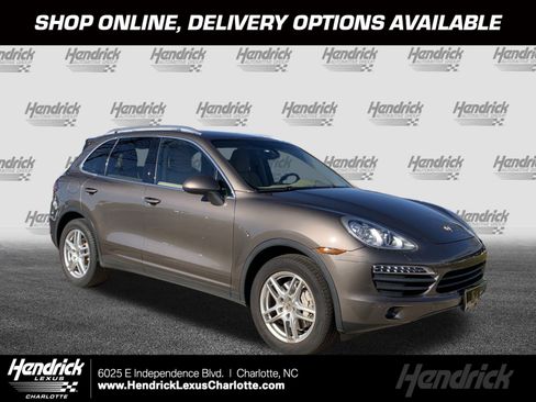 Used 2012 Porsche Cayenne S image 1