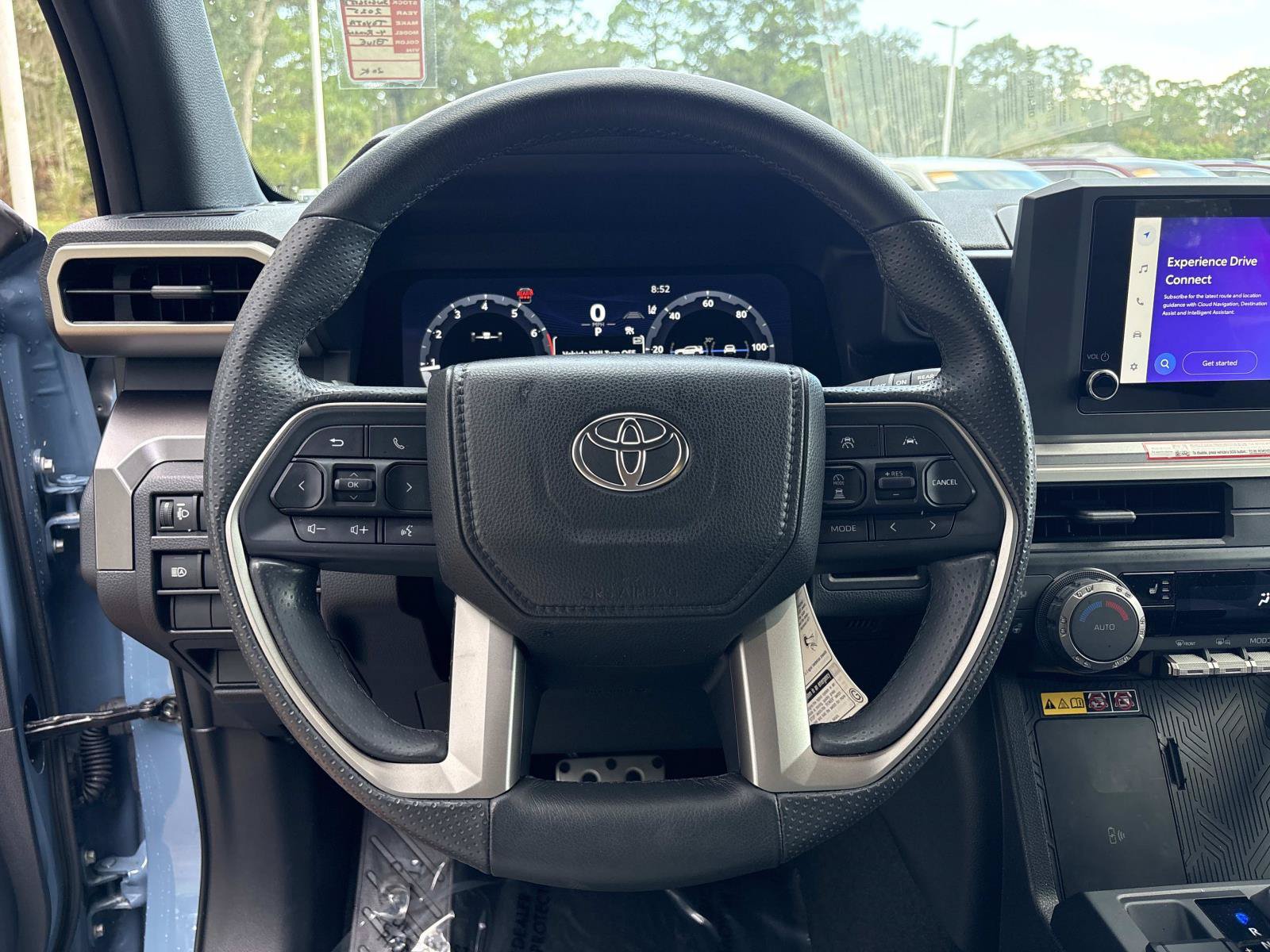 Used 2025 Toyota 4Runner TRD Sport AWD/4WD image 26