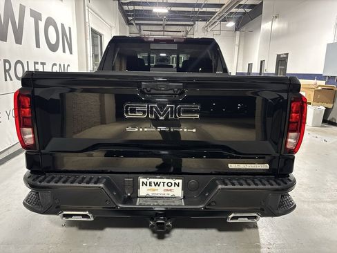 New 2026 GMC Sierra 1500 Elevation w/ Elevation Premium Package image 32