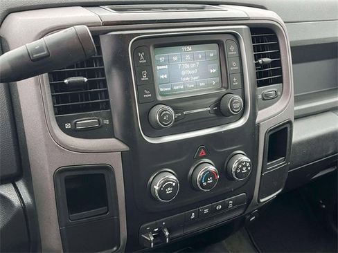 Used 2017 RAM 2500 Tradesman w/ Chrome Appearance Group image 30