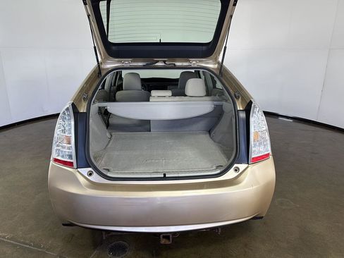Used 2010 Toyota Prius Two image 15
