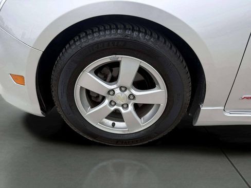 Used 2015 Chevrolet Cruze LT w/ Sun And Sound Package FWD image 20