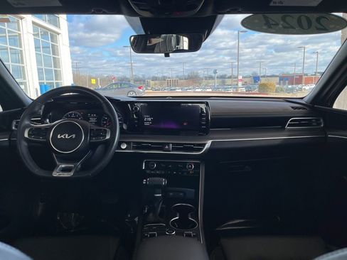 Used 2024 Kia K5 GT-Line image 21