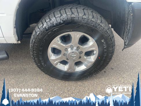 Used 2017 RAM 2500 Tradesman w/ Popular Equipment Group image 9