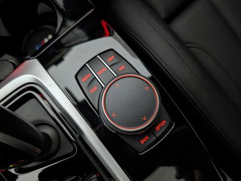 Used 2021 BMW X4 xDrive30i w/ M Sport Package image 78