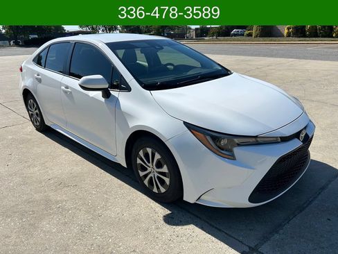 Used 2022 Toyota Corolla LE FWD image 7