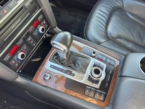 Used 2012 Audi Q7 TDI Premium image 12