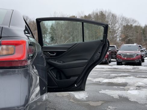 Used 2023 Subaru Legacy Limited image 31