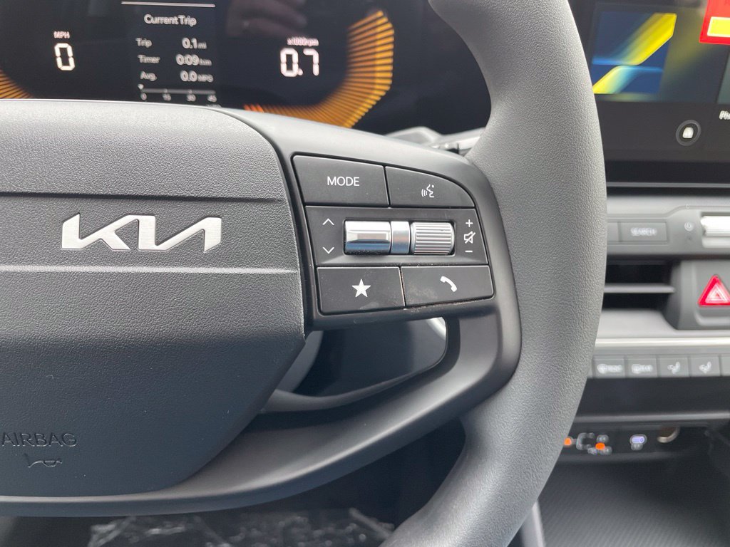 New 2026 Kia K4 FWD image 24