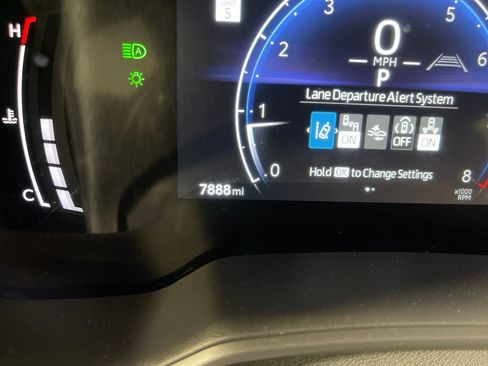 Certified 2025 Toyota Corolla SE FWD image 19