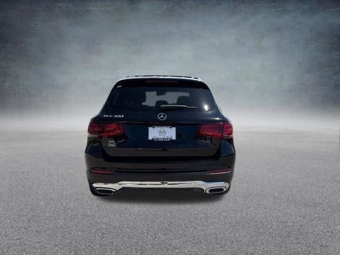 Used 2021 Mercedes-Benz GLC 300 w/ Premium Package image 9