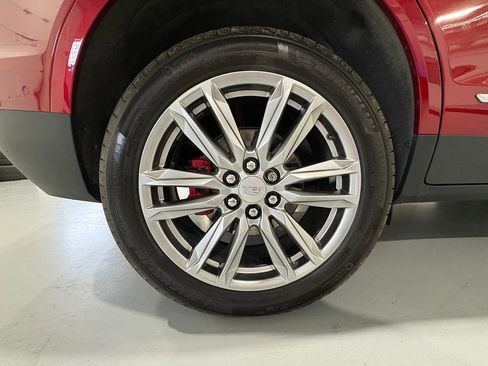 Used 2025 Cadillac XT5 Sportv w/ Technology Package AWD/4WD image 62