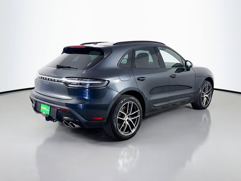 Used 2024 Porsche Macan image 10