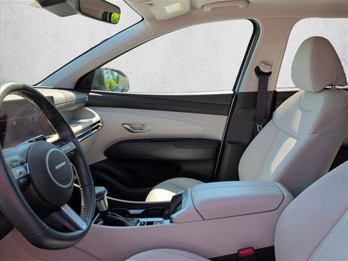 Used 2025 Hyundai Tucson SEL FWD image 10