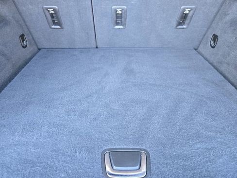 Used 2022 Cadillac XT4 Premium Luxury w/ Safety Alert Package image 20