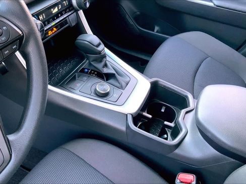 Used 2025 Toyota RAV4 LE image 15