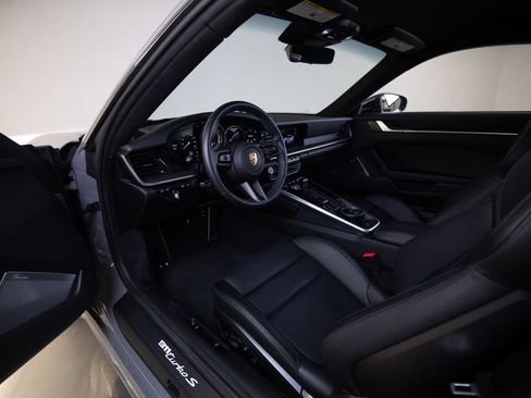 Certified 2023 Porsche 911 Turbo S AWD/4WD image 4
