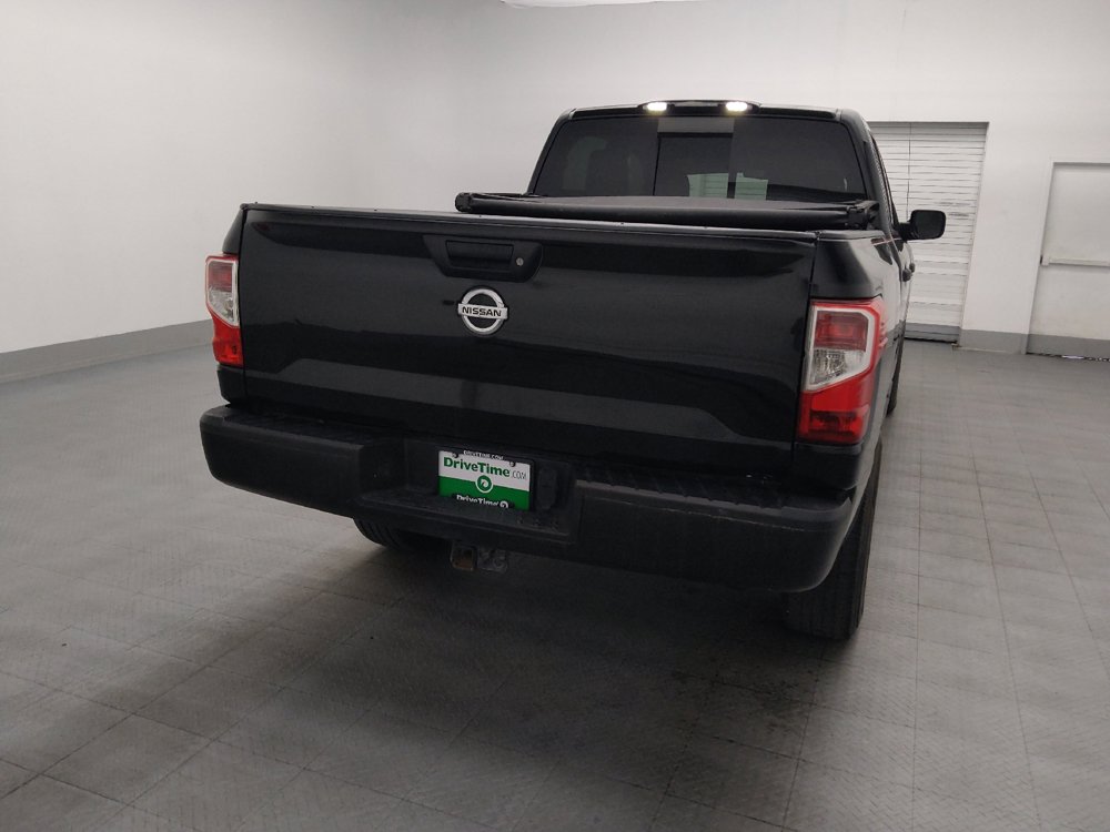 Used 2017 Nissan Titan S RWD image 7