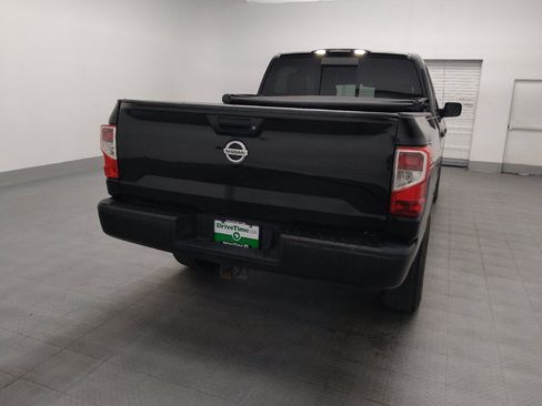 Used 2017 Nissan Titan S RWD image 7