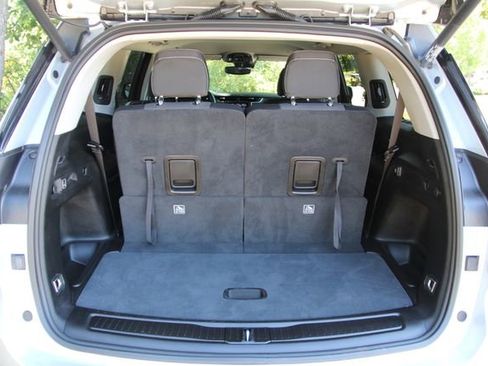 Used 2023 Jeep Grand Cherokee L Laredo w/ Luxury Tech Group I image 34