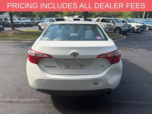 Used 2015 Toyota Corolla LE FWD image 5