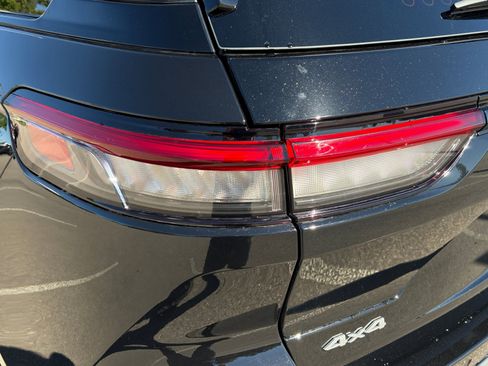 New 2026 Jeep Grand Cherokee Laredo X AWD/4WD image 28
